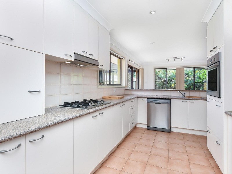7 Paraka Close, Umina Beach NSW 2257