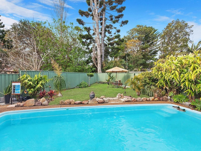 4 Primrose Place, Woy Woy NSW 2256