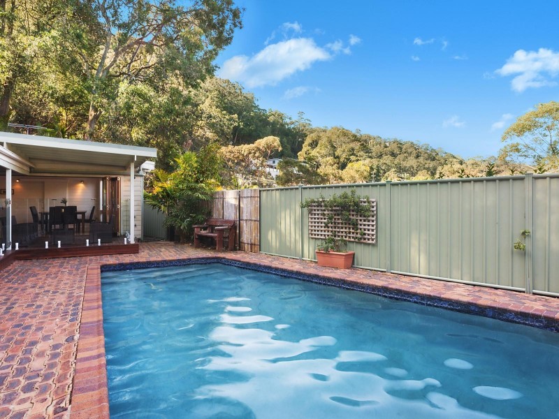4 The Rampart, Umina Beach NSW 2257