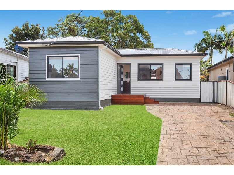 22 Dorothy Avenue, Woy Woy NSW 2256