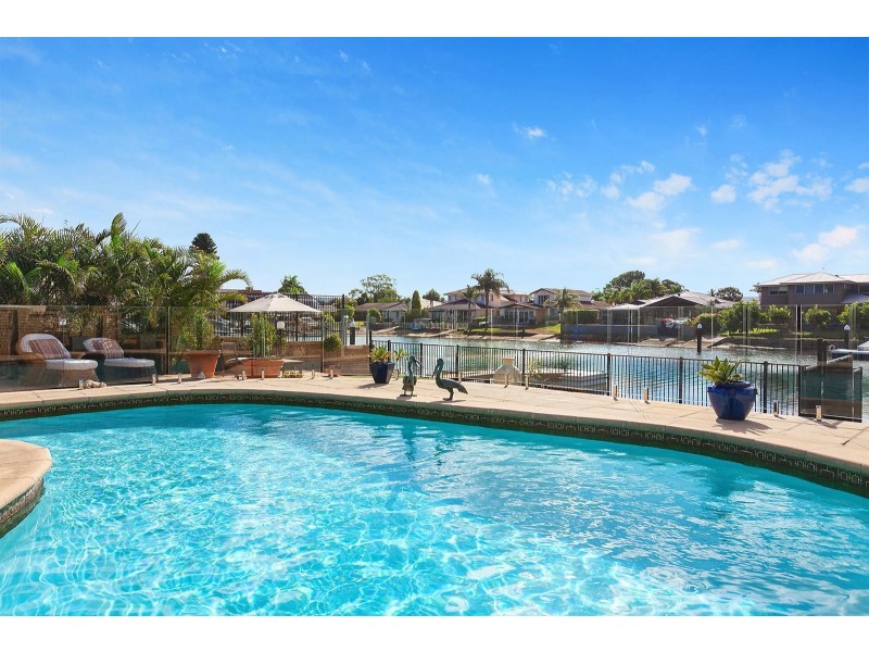 14 Salacia Close, St Huberts Island NSW 2257