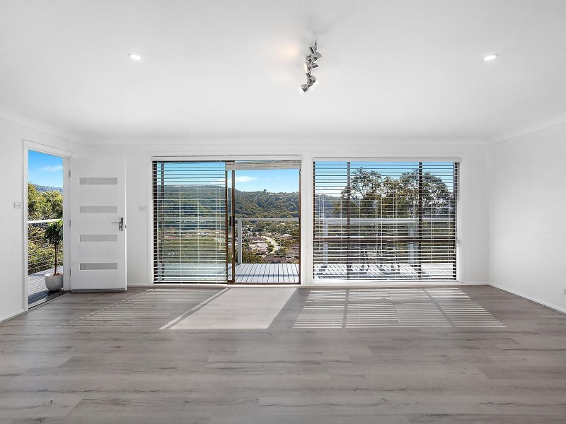 14 Mountain Ash Way, Umina Beach NSW 2257