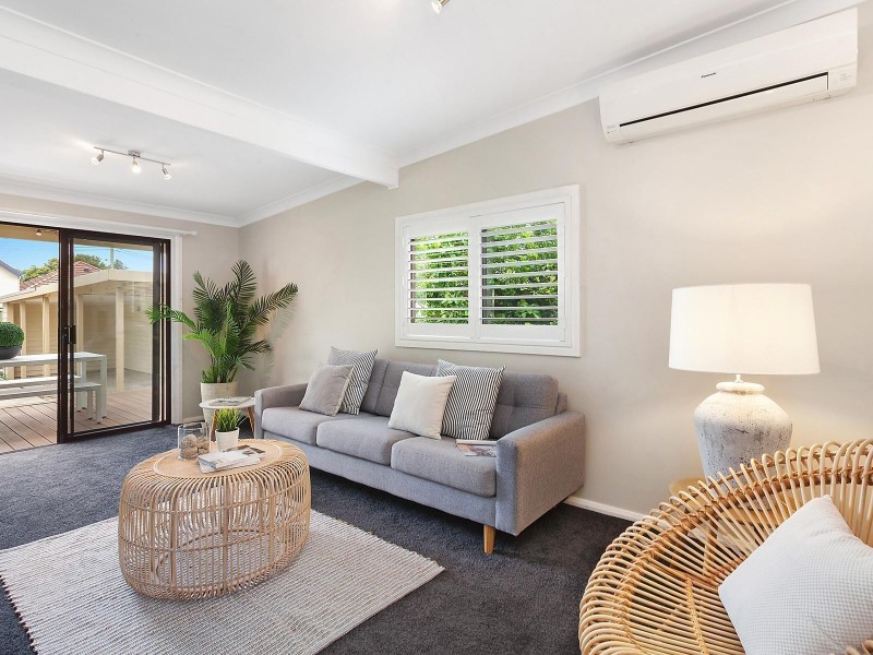 43 Picnic Parade, Ettalong Beach NSW 2257