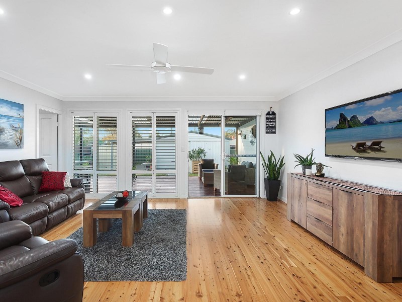 81 Pozieres Avenue, Umina Beach NSW 2257