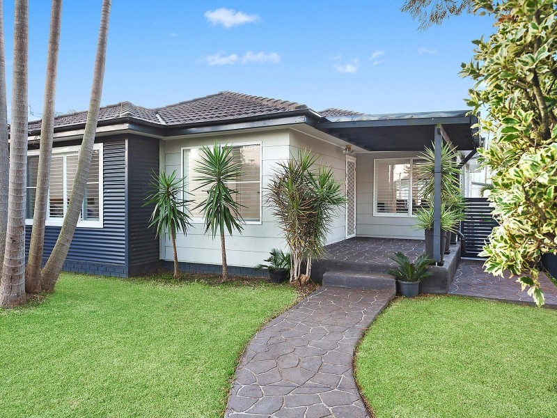 81 Pozieres Avenue, Umina Beach NSW 2257