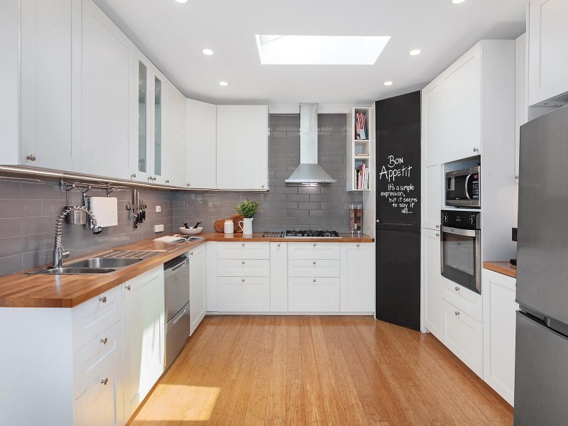 44 Gallipoli Avenue, Blackwall NSW 2256