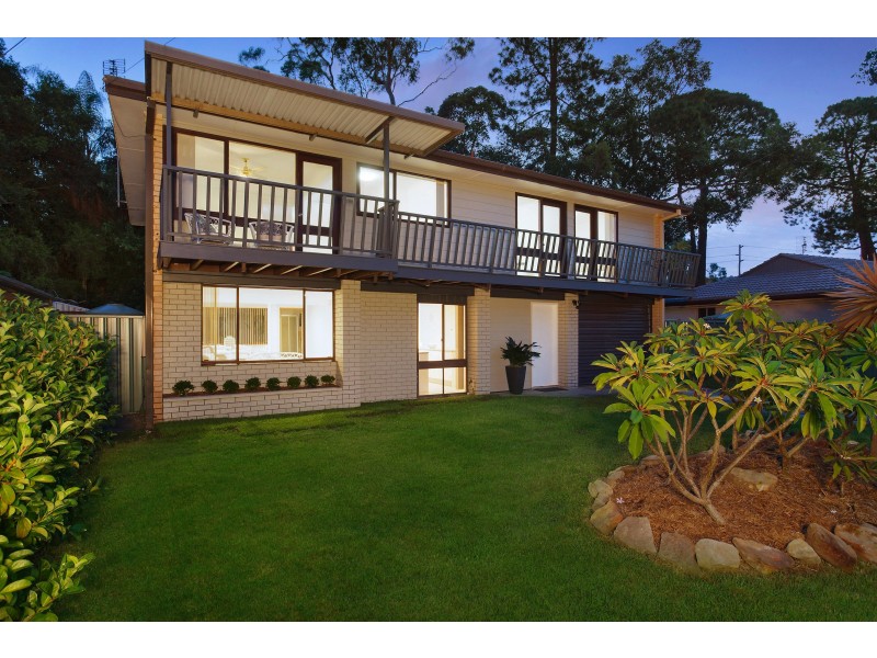 5 Bayline Drive, Point Clare NSW 2250