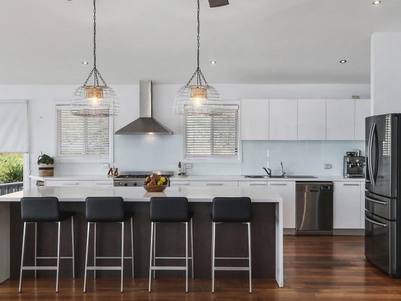 102 Araluen Drive, Hardys Bay NSW 2257