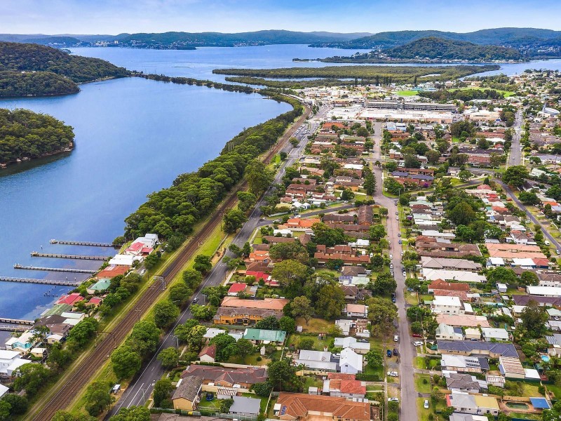 63 Paton Street, Woy Woy NSW 2256