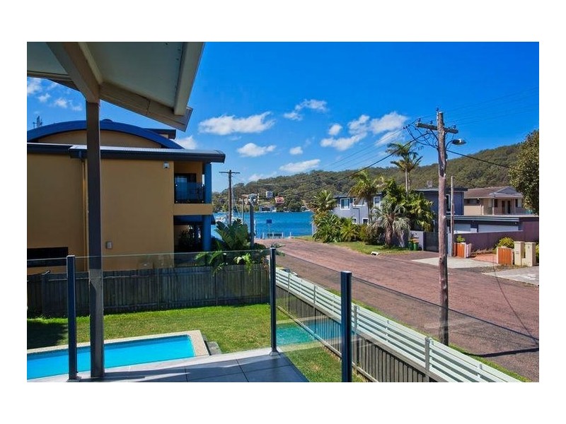 136 Booker Bay Road, Booker Bay NSW 2257