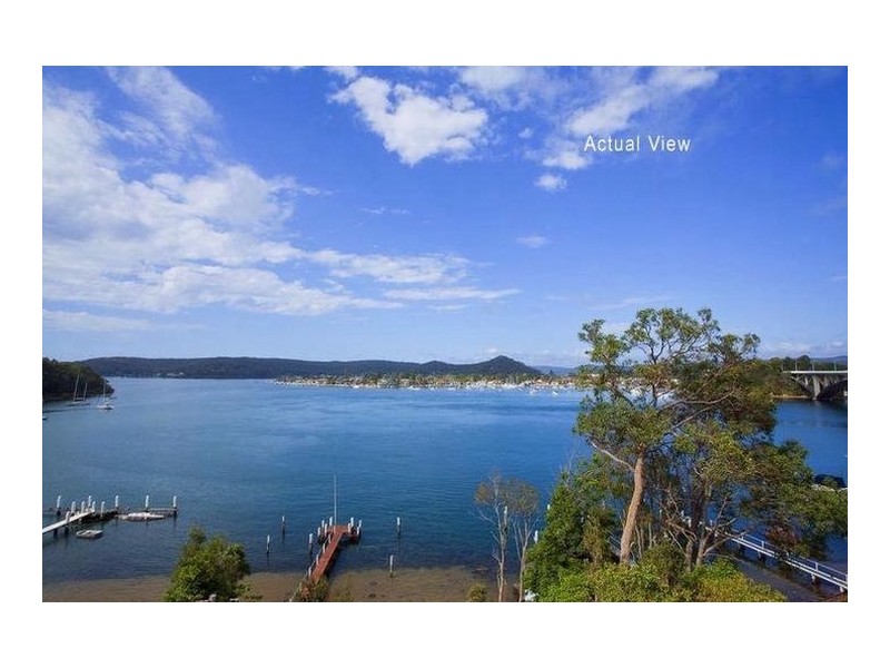 100 Daley Avenue, Daleys Point NSW 2257