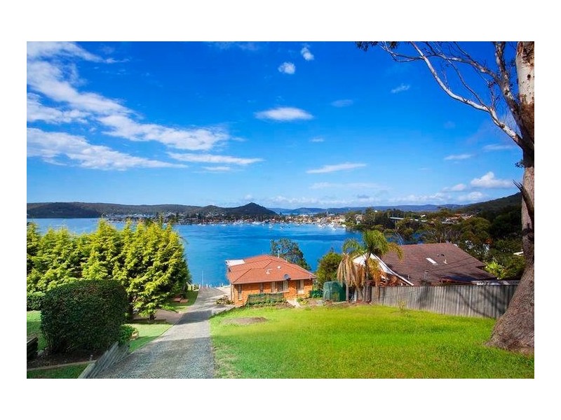 100 Daley Avenue, Daleys Point NSW 2257