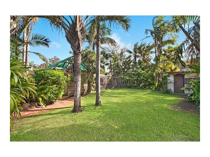 19 Honeysuckle Street, Umina Beach NSW 2257