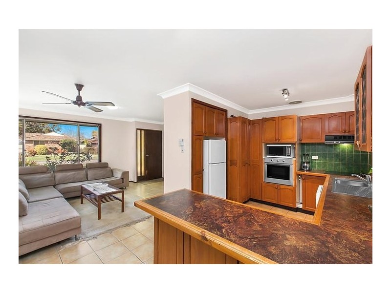 19 Honeysuckle Street, Umina Beach NSW 2257