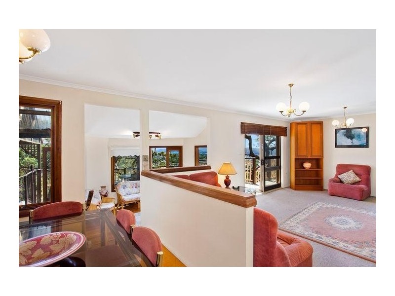2 Tor Close, Umina Beach NSW 2257