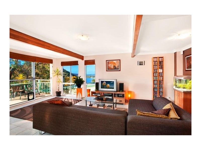 50 Horsfield Road, Horsfield Bay NSW 2256