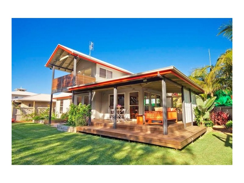 38 Mia Court, Ocean Shores NSW 2483