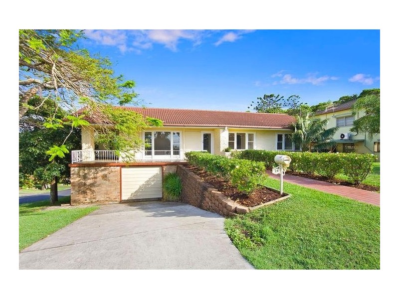 24 Pine Avenue, East Ballina NSW 2478