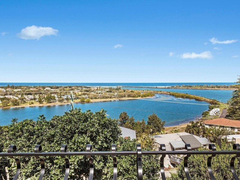 19 Pine Avenue, East Ballina NSW 2478