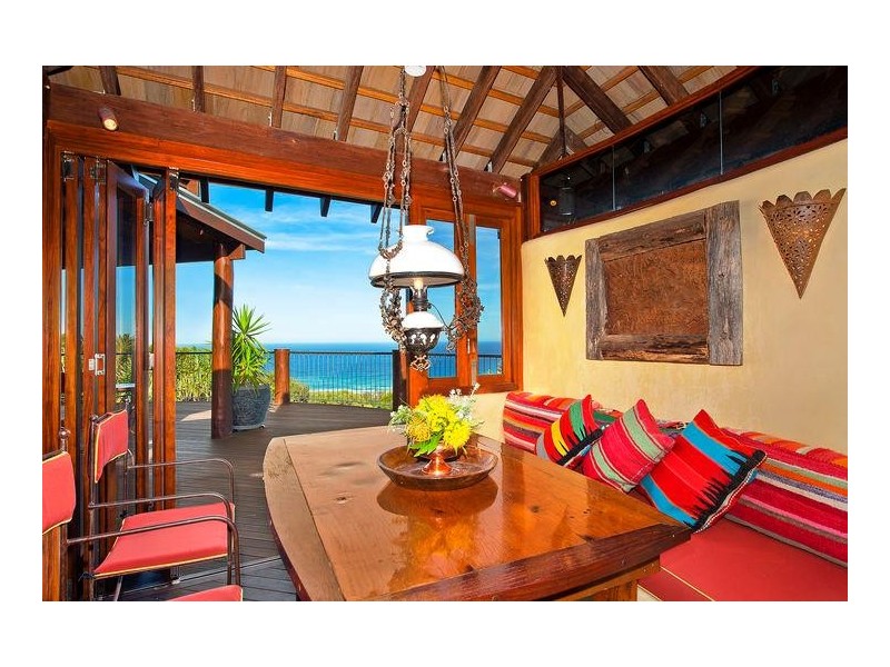 ‘Kooeloah’ Seven Mile Beach Road, Broken Head NSW 2481