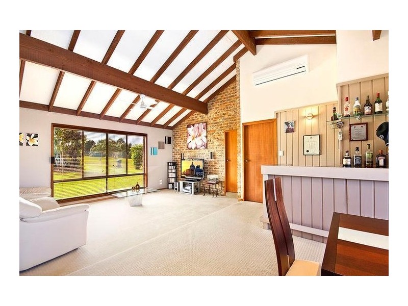 18 Summerhill Crescent, Cumbalum NSW 2478