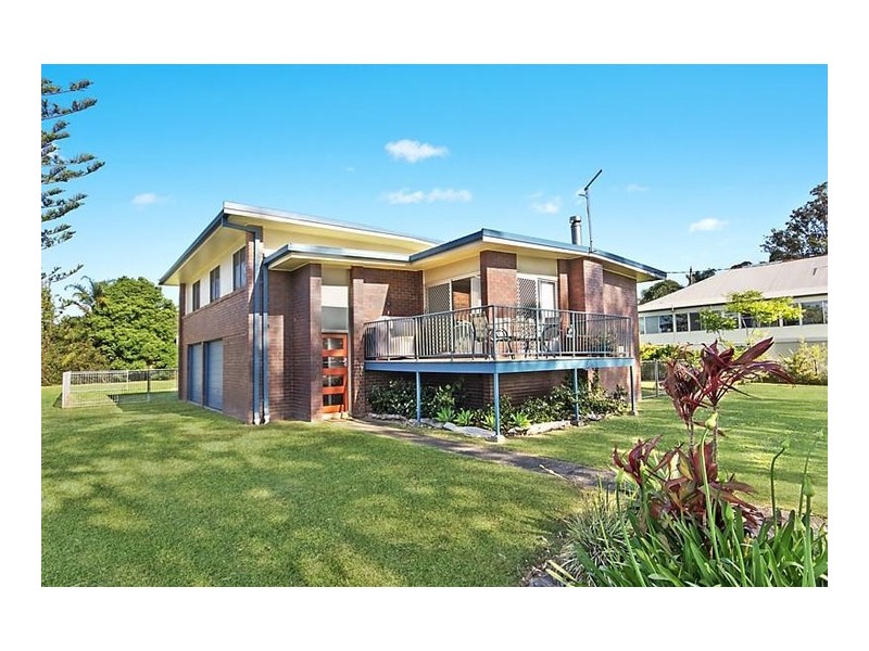 12 Wharf Street, Broadwater NSW 2472