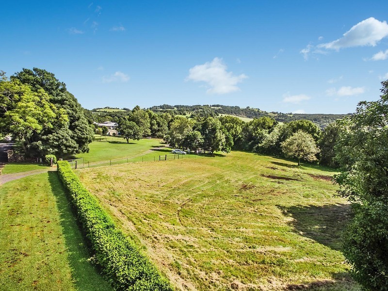 18 Pacific Heights Drive, Cumbalum NSW 2478