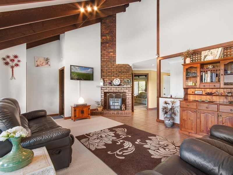 527 Humpty Back Road, Pearces Creek NSW 2477
