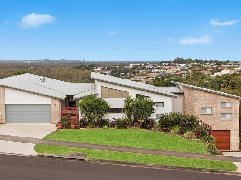 22 Unara Parkway, Cumbalum NSW 2478