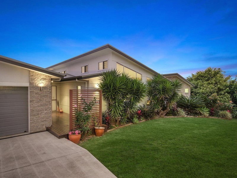 22 Unara Parkway, Cumbalum NSW 2478