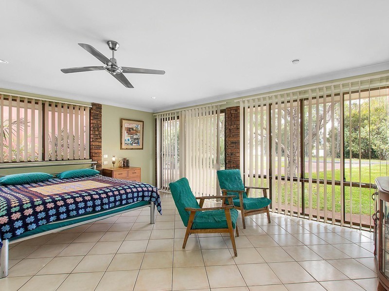 1 Moylans Lane, Empire Vale NSW 2478