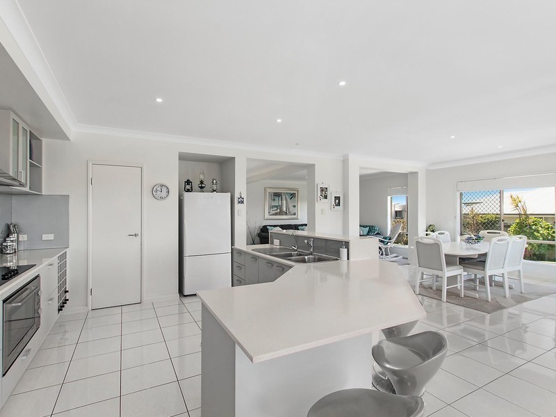 5 The Ridgeway, Cumbalum NSW 2478