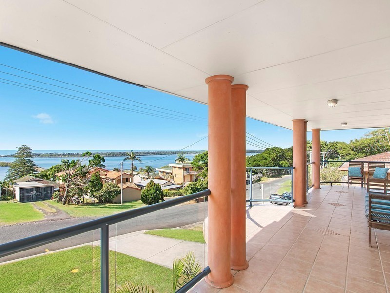 2/8 Pine Avenue, East Ballina NSW 2478