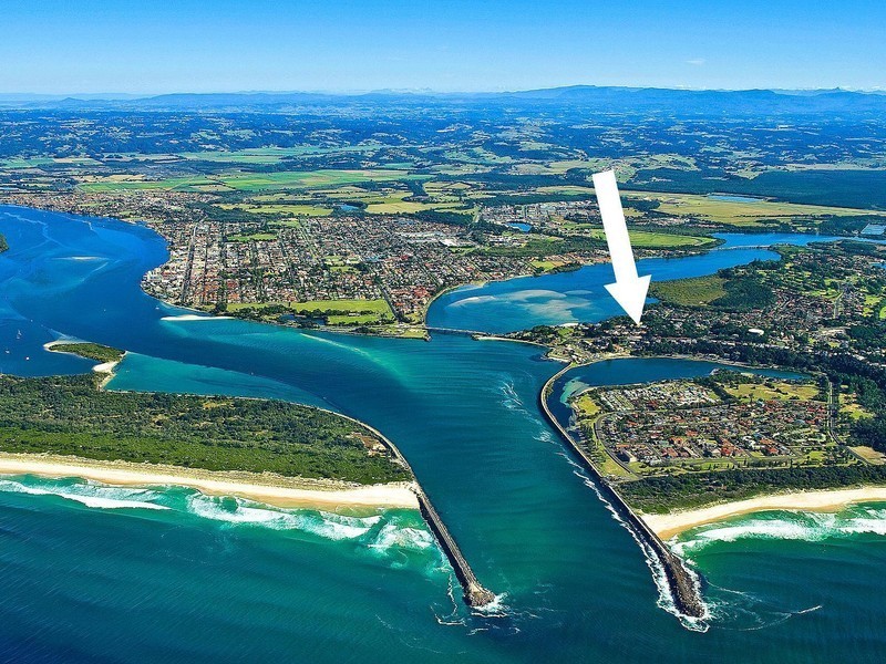 2/8 Pine Avenue, East Ballina NSW 2478