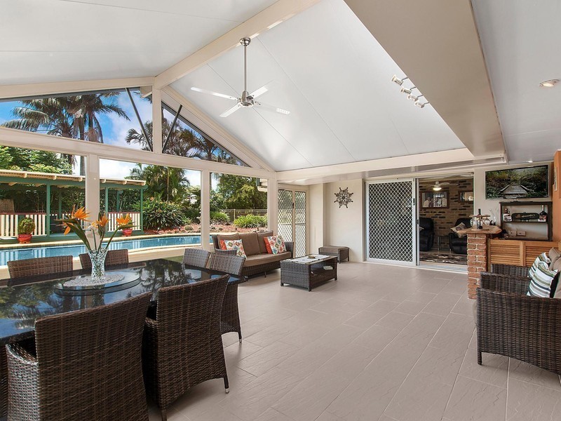 6 Suncrest Avenue, Alstonville NSW 2477