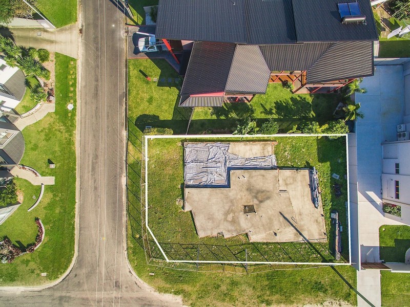 2 Pine Lane, Evans Head NSW 2473