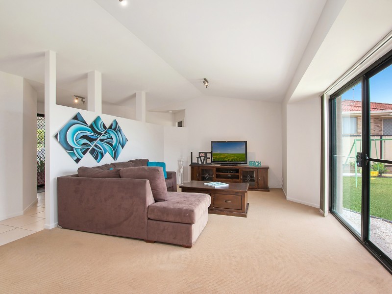 3 Chilcott Circuit, Cumbalum NSW 2478