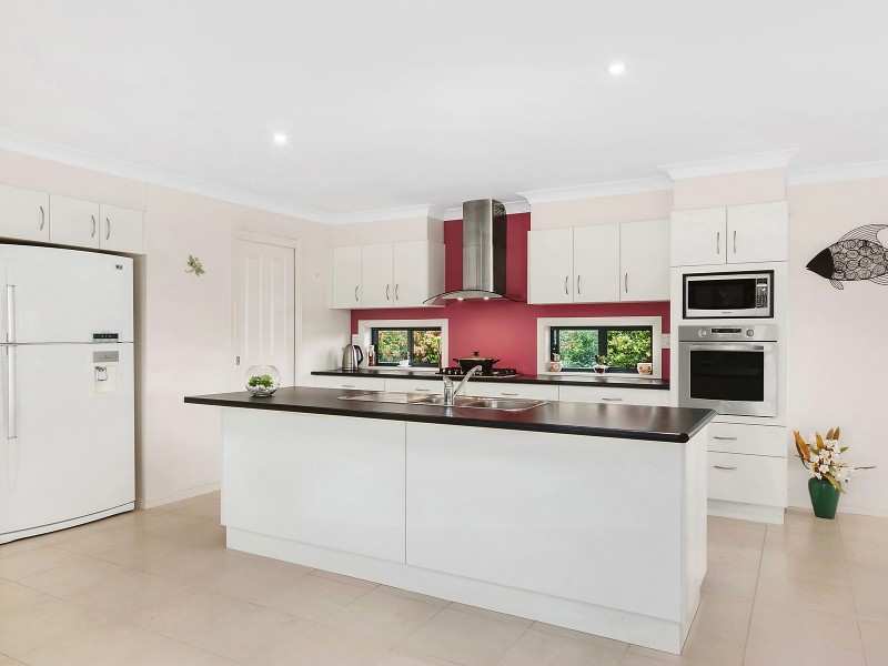 3 Unara Parkway, Cumbalum NSW 2478