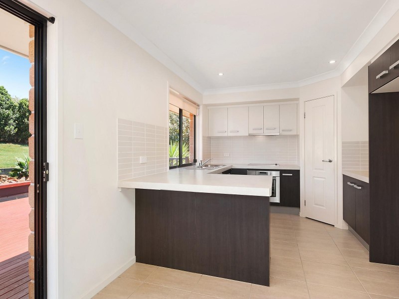 27 Cummings Crescent, Cumbalum NSW 2478