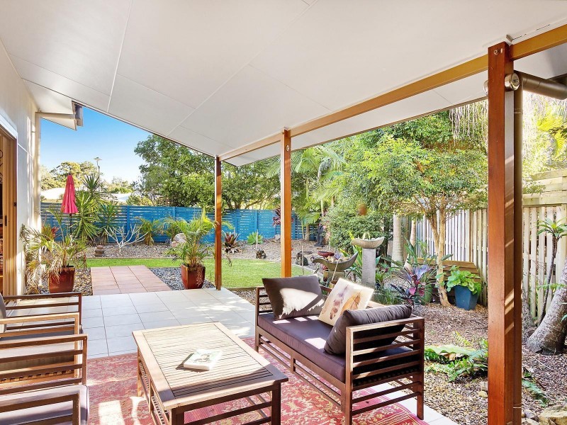 1/4 Halyard Court, Ocean Shores NSW 2483