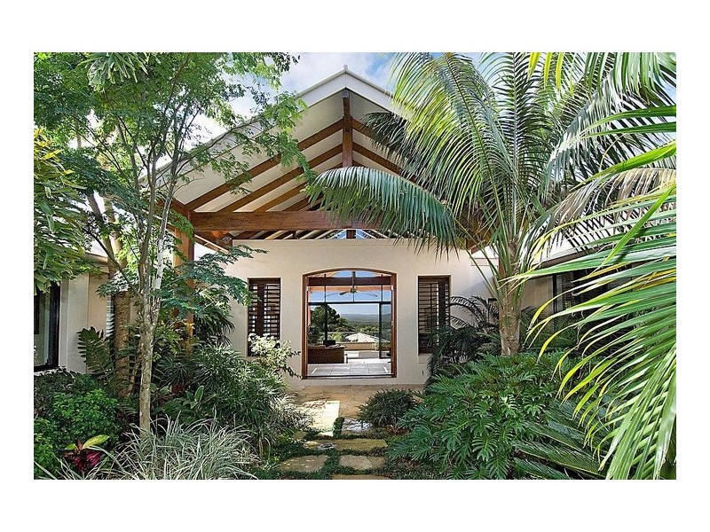 8 Stonehenge Place, Lennox Head NSW 2478