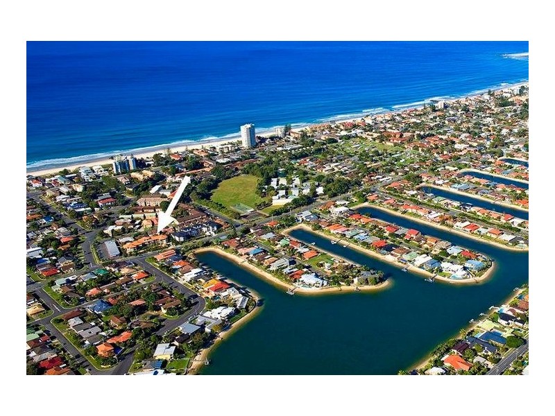 8 Culgoa Street, Palm Beach QLD 4221