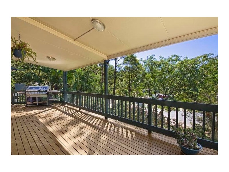 12 Snape Court, Currumbin Waters QLD 4223