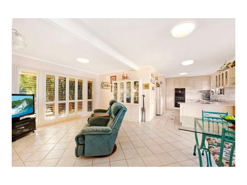 22 Pindari Avenue, Burleigh Heads QLD 4220