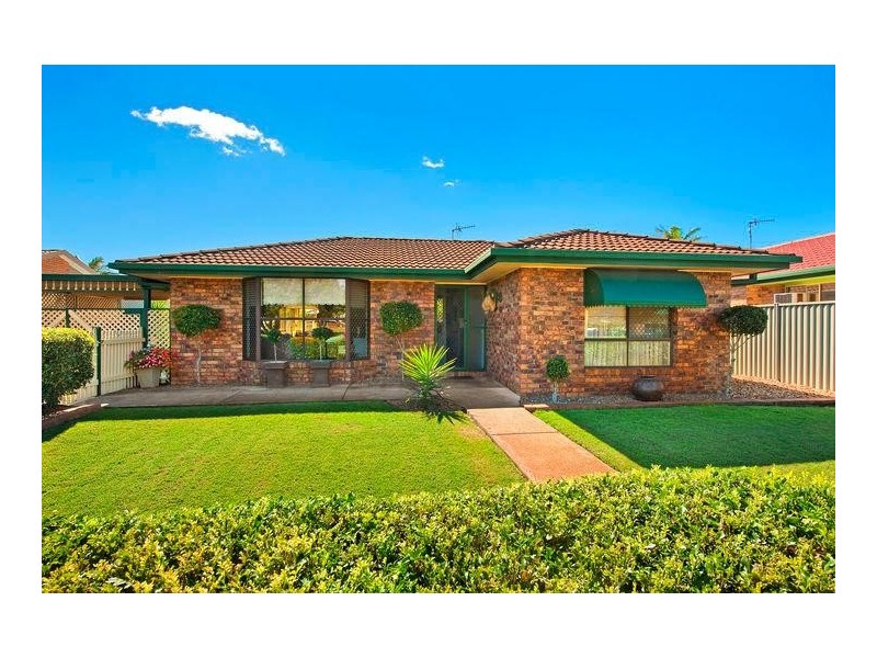 16 Avocado Street, Elanora QLD 4221