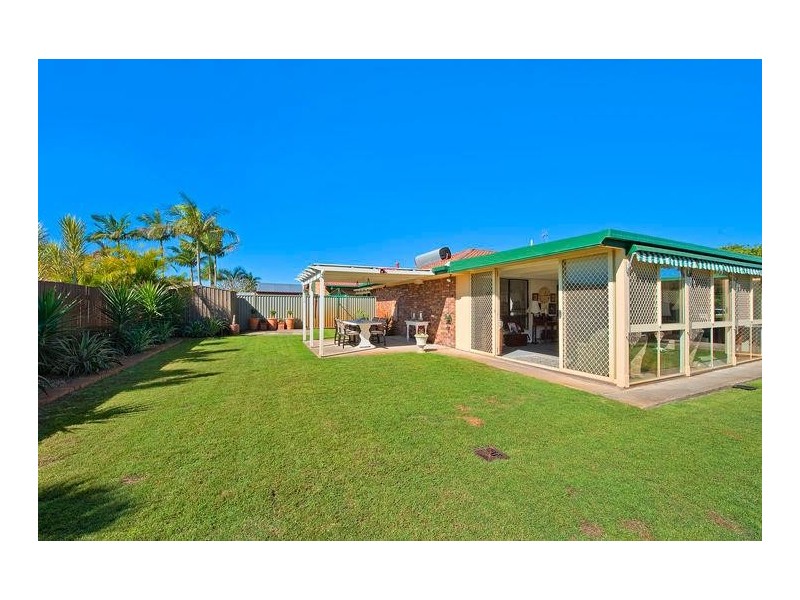 16 Avocado Street, Elanora QLD 4221