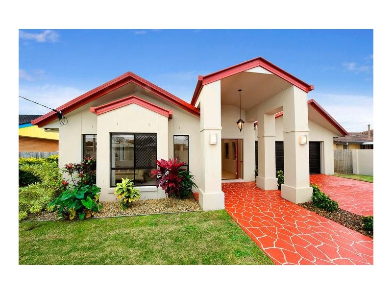 3 Tingira Street, Palm Beach QLD 4221