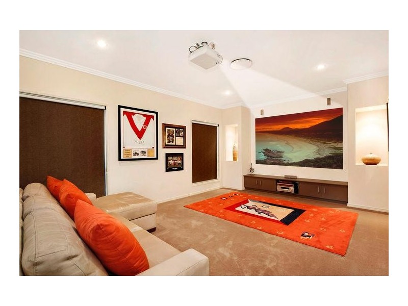 3 Tingira Street, Palm Beach QLD 4221