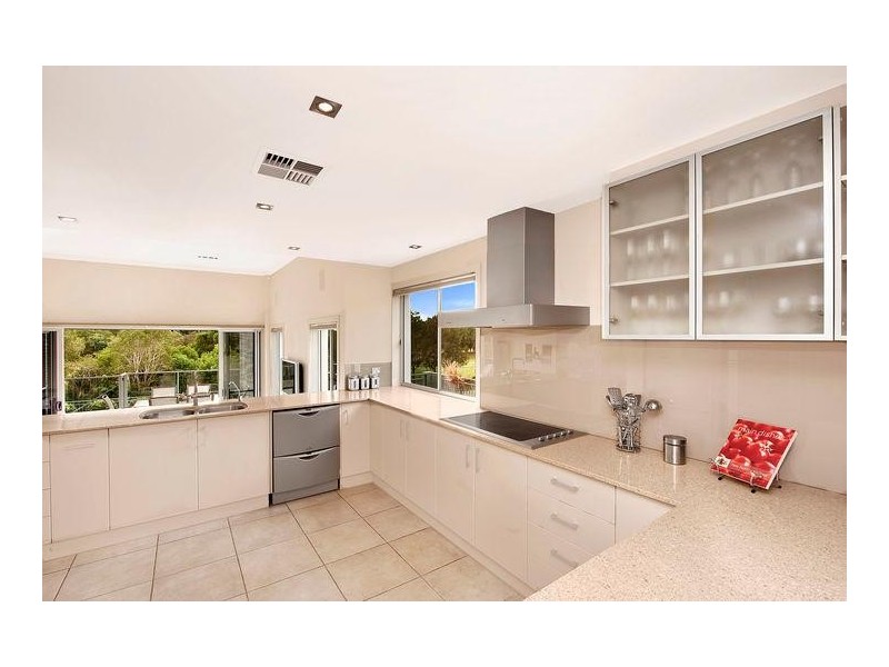 28 Lyra Court, Robina QLD 4226