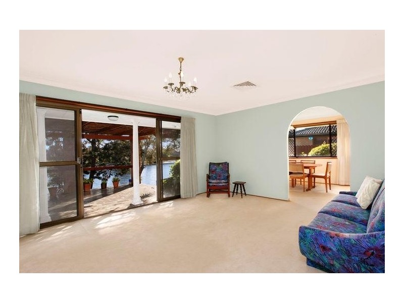 76 Jabiru Avenue, Burleigh Waters QLD 4220